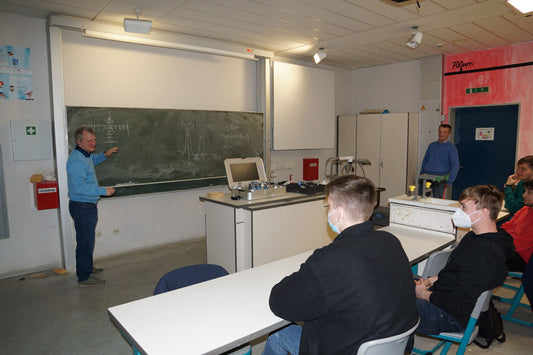 „...Was die Welt im Innersten zusammenhält“ – Quantenphysik an der Ernst-Göbel-Schule