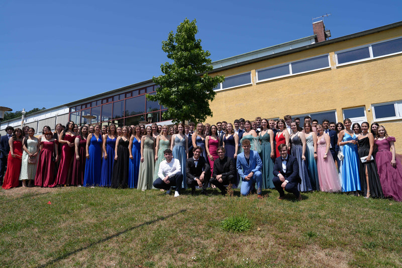 Die Ernst-Göbel-Schule verabschiedet die Abiturienten